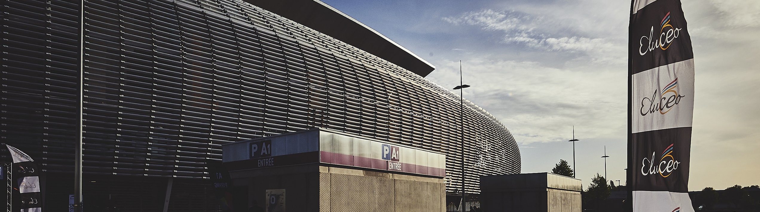 DONNEZ UNE AUTRE DIMENSION À VOTRE SALON PROFESSIONNEL !